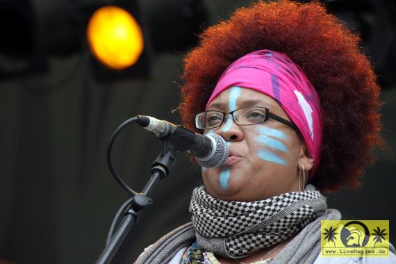 Mellow Mark + Pyro (D) 26. Summer Jam, Fuehlinger See Koeln - Green Stage 03. Juli 2011 (5).JPG